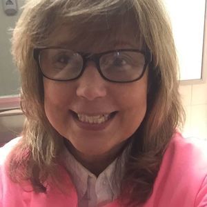 Meet your Posher, Daneen